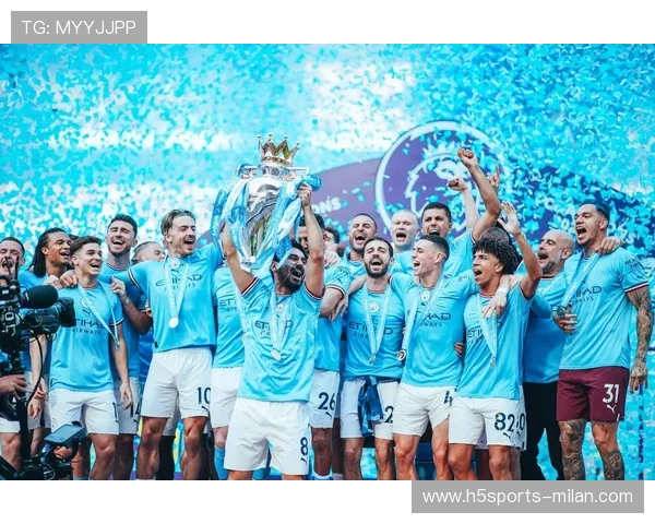 曼联再次逆袭，击败狼队提升至欧冠区