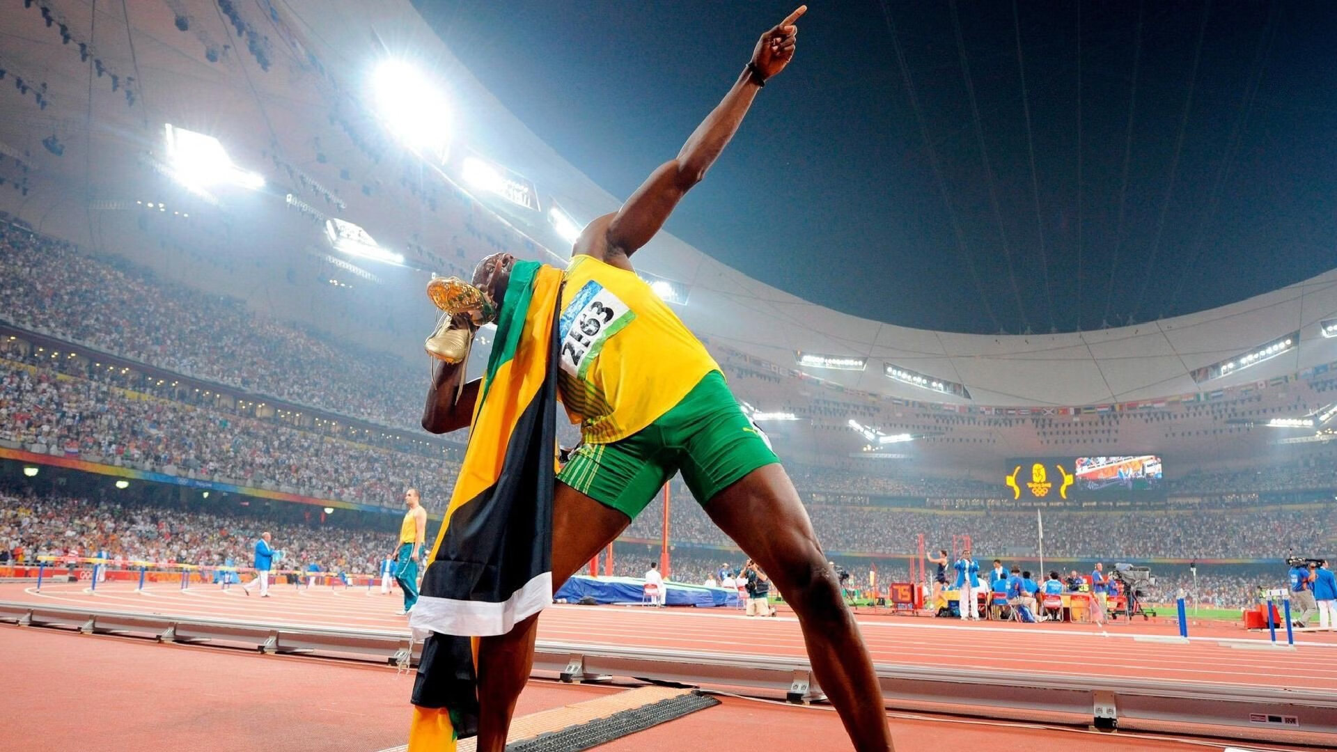 朱婷代言广告大片上线引热议，朱婷新代言